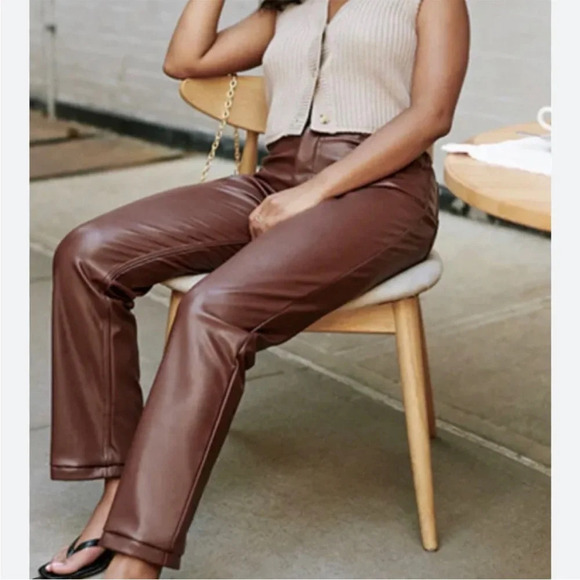 Abercrombie & Fitch 90s Straight Vegan Leather Pants 25 / 0 Short Curve Love - Picture 1 of 5